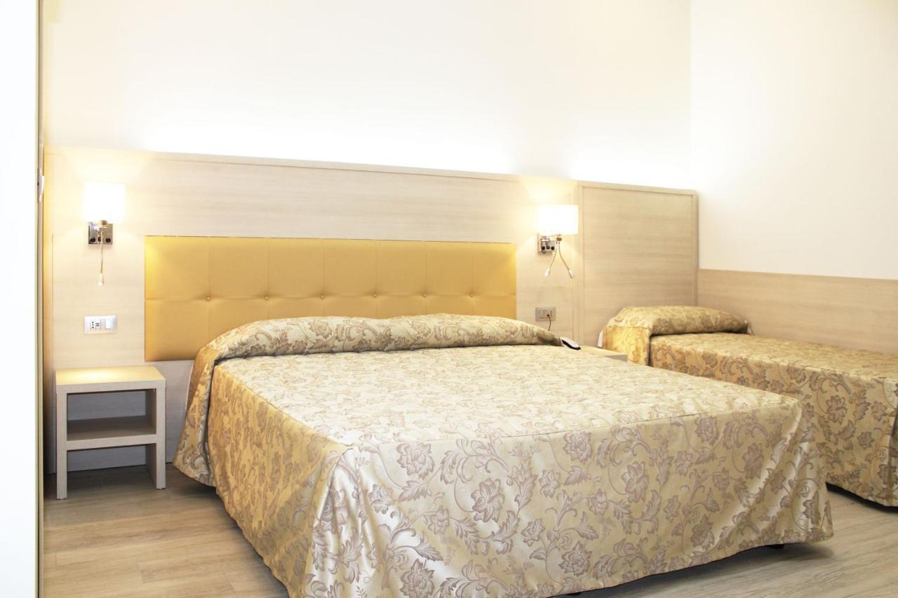 Triple Room,1139678542:JPEG